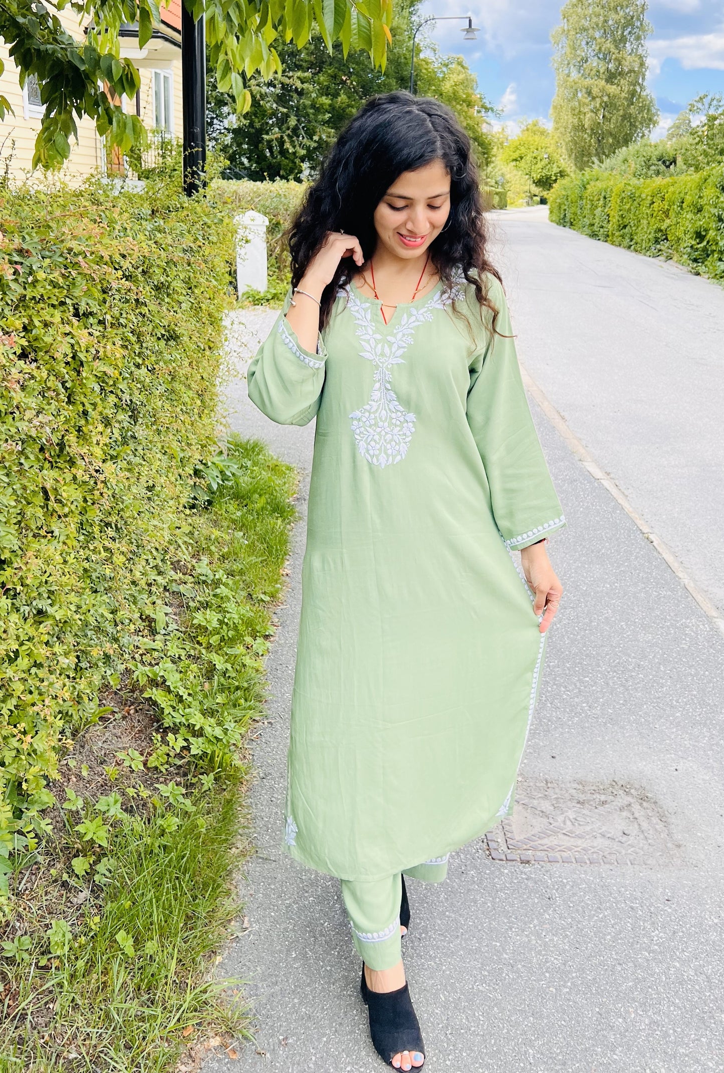 Divine Drapes - Rayon Chikankari Green Kurti Pajama